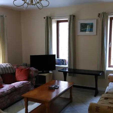 بيت ضيافة Caitin's *